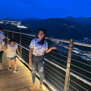 Meet your Posher, Pamela